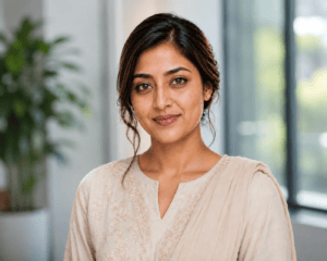 Picture of Aisha Khan